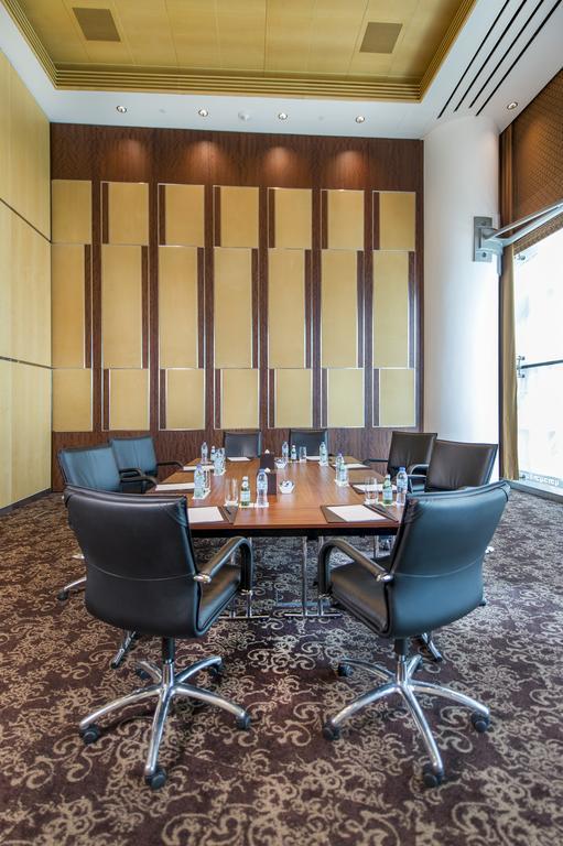 Burjuman Arjaan By Rotana - Dubai Aparthotel Exteriör bild