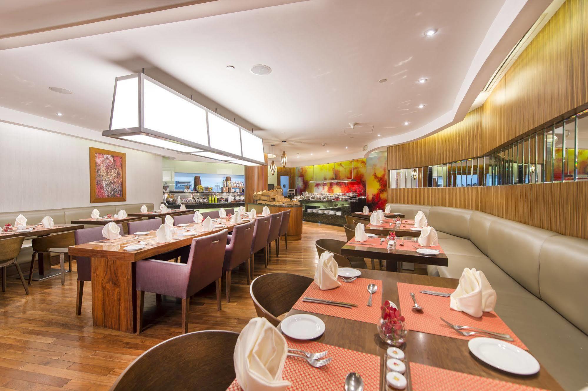 Burjuman Arjaan By Rotana - Dubai Aparthotel Exteriör bild